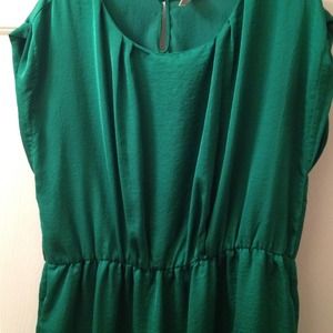 *RESERVED* @xsmile emerald green dress