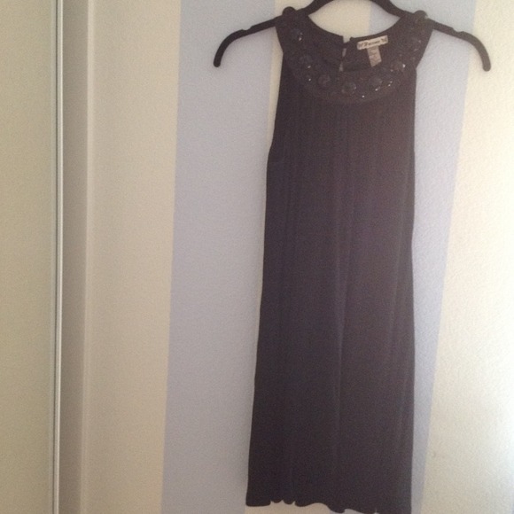 💋Black dress with beading neckline💋