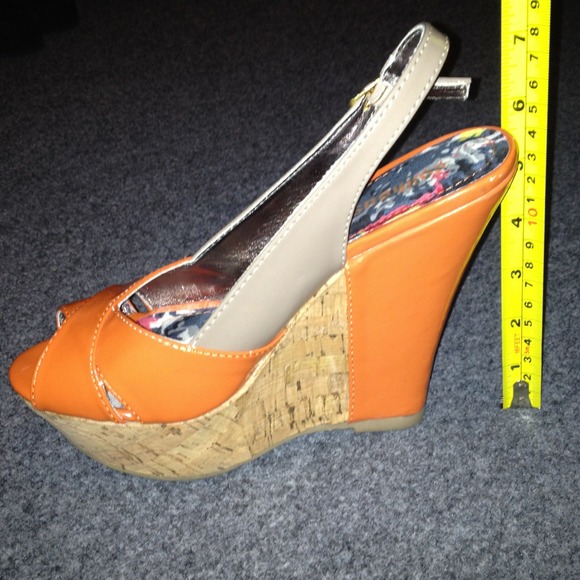 🔥Fun & trendy wedges - Picture 2 of 2