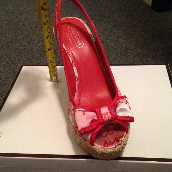 Pink Coach wedges - Picture 2 of 2