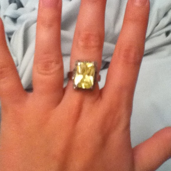 RESERVED! Light green vintage ring