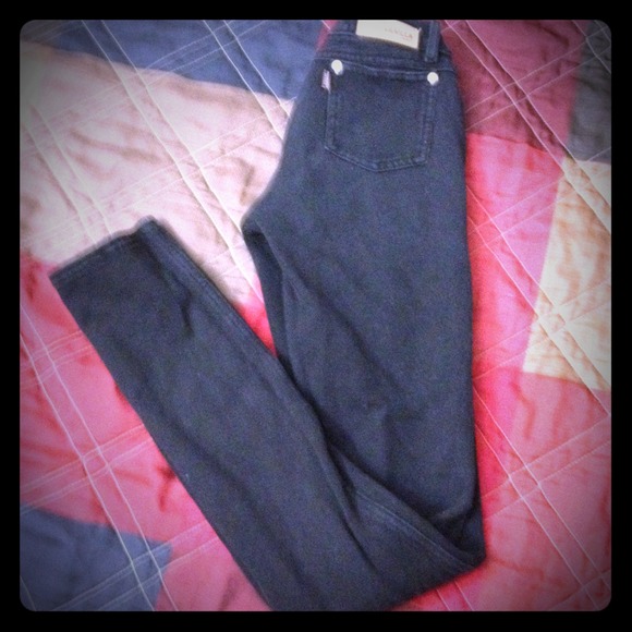 Black jeggings