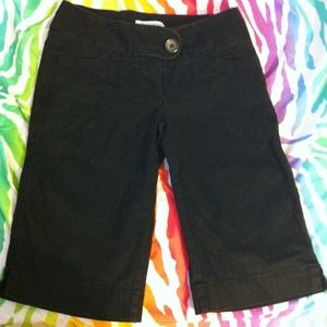white house black market black Bermuda shorts