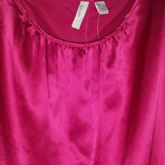 Satin dress - Picture 4 of 4