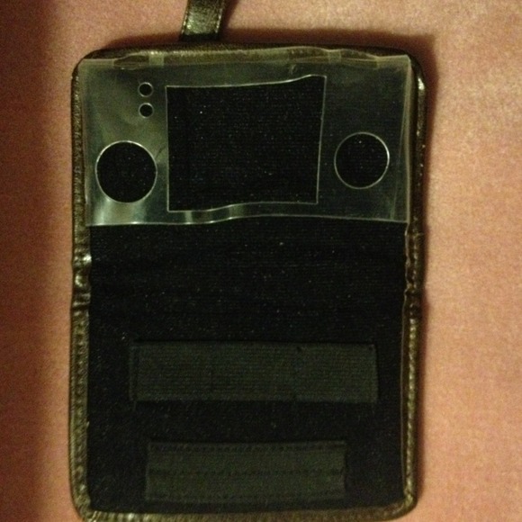 RARE NINTENDO EMBROIDERED CASE - Picture 2 of 3