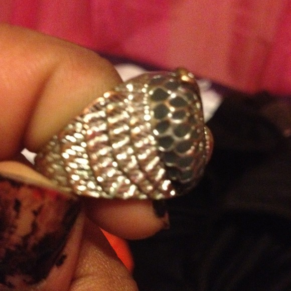 Owl ring - Picture 2 of 2