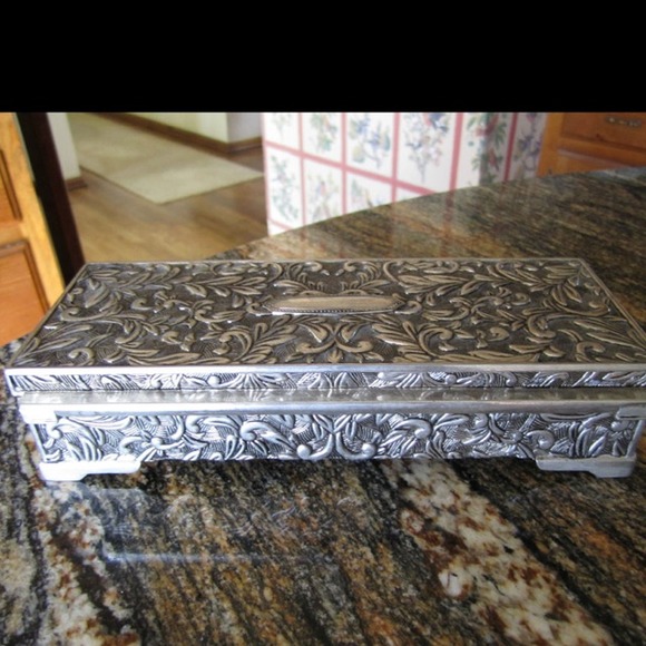 Godinger silver plated jewelry box