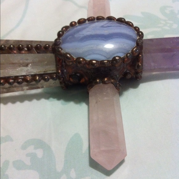 Crystal Cross - Picture 4 of 4