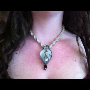 Take It or Leaf It Hemp Necklace
