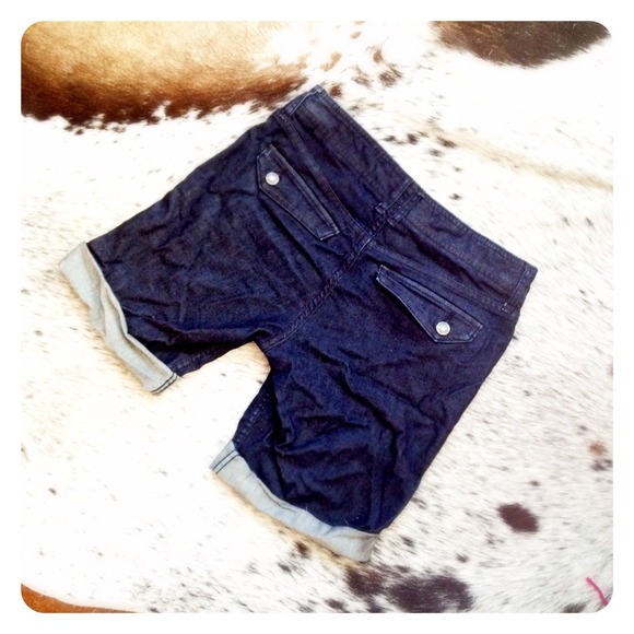 Old Navy Jeans - HALF OFF SALE | Dark Denim CITY Shorts Old Navy Jeans - HALF OFF SALE | Dark Denim CITY Shorts