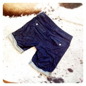Old Navy Jeans - HALF OFF SALE | Dark Denim CITY Shorts Old Navy Jeans - HALF OFF SALE | Dark Denim CITY Shorts