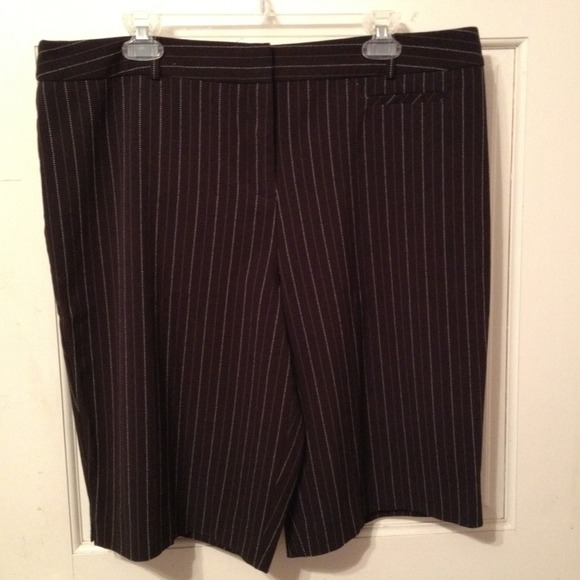 Cropped dress pants