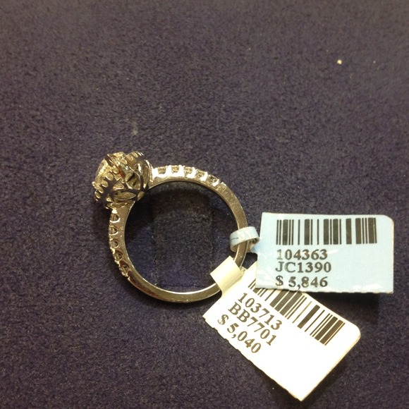 18 kt white gold Pear shape diamond ring - Picture 4 of 4