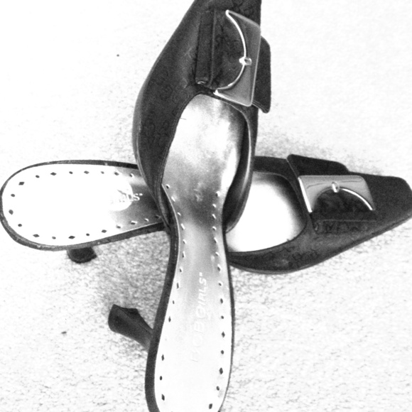 BCBG Girls sandles