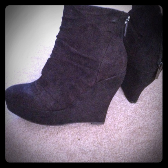 Ankle boots