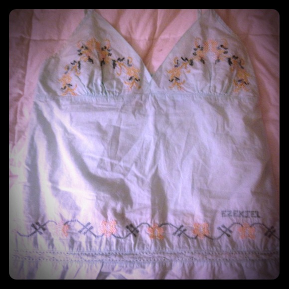 Great embroidered summer top! - Picture 1 of 3