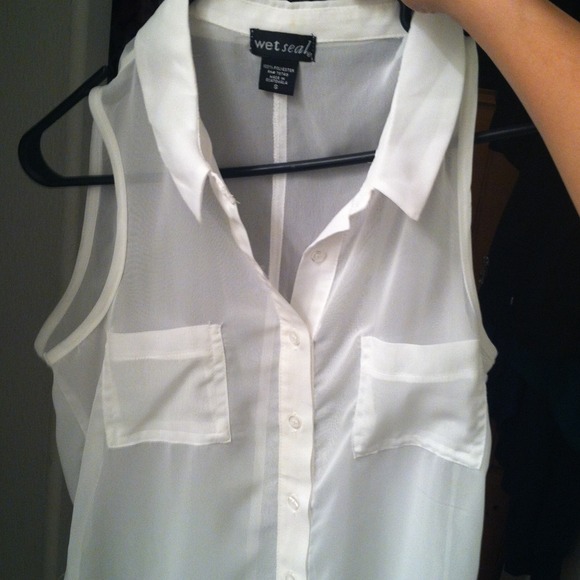 White top NWOT