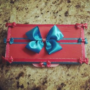 Bow baby wipecase