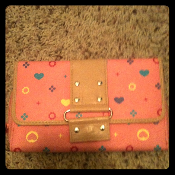 SOLD! Really pretty pink wallet