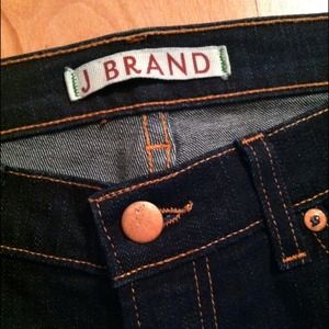 ✋Reserved! J Brand Jeans Skinny Leg Size 28