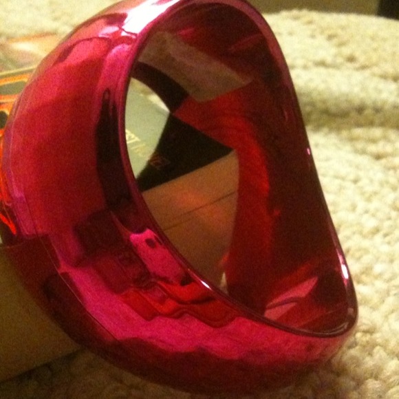 Dazzling pink bangle