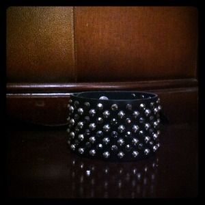 Rhinestone studded bracelet-reduced