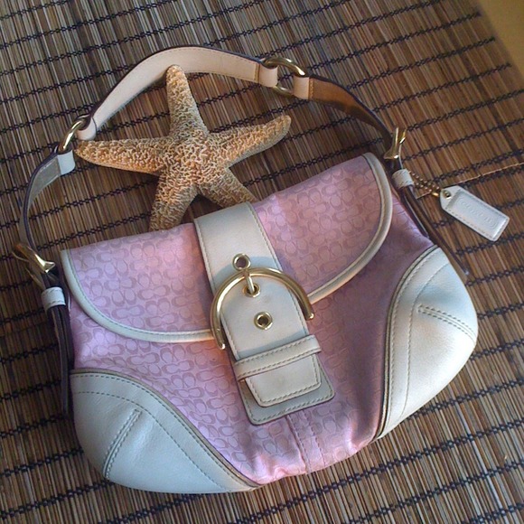 Coach Medium size purse. NEVER USED. $80 OBO