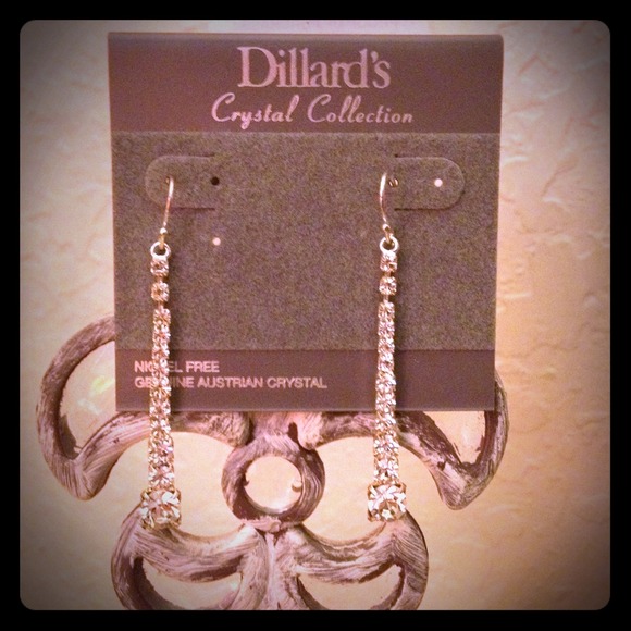 Gorgeous crystal drop earrings!