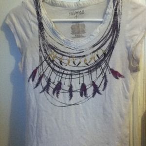 White tee shirt,purple necklace design