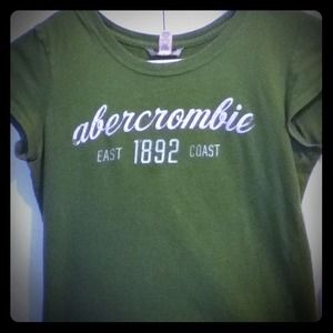 Dark green abercrombie  tee