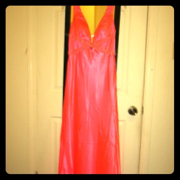 Milano formals gown