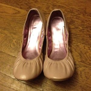 Light pink flats
