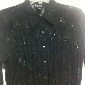 NewBeautiful crush pleat sheer black button  down