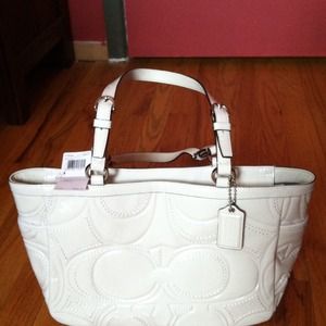 🌺🌺reserved🌺🌺 @jenny69 Authentic Coach Tote