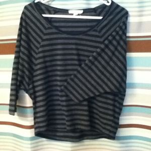 HARDLY WORN FOREVER 21 striped crop top!