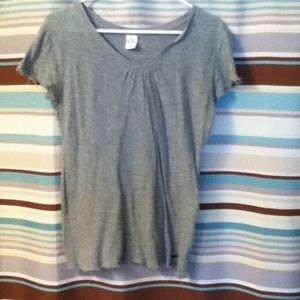 Knitted Gray Hollister Top!