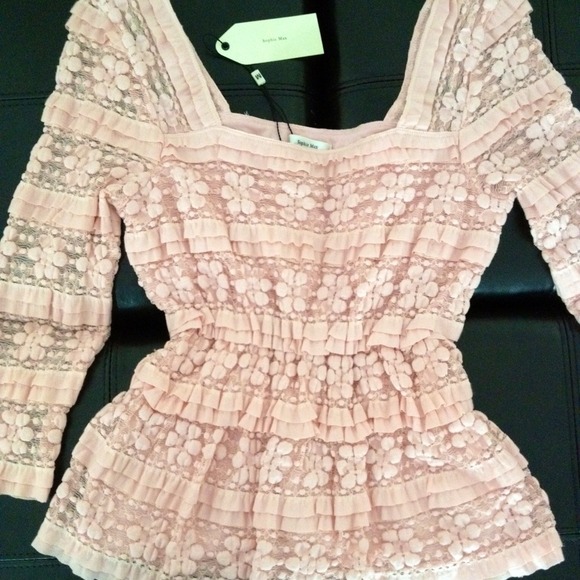 ❌SOLD❌Sophie Max Pink Lined Lace Long Sleeve Top