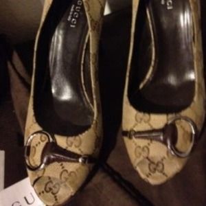 Authentic Gucci Pump Authentic Gucci Pump