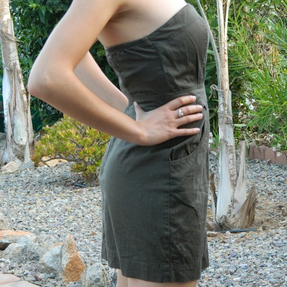 Army green mini strapless - Picture 2 of 3