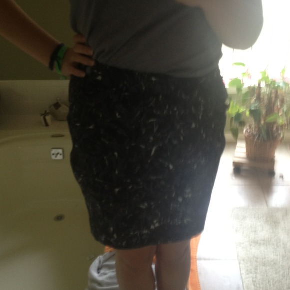 Anne Taylor LOFT skirt