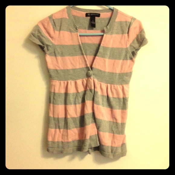 Light Pink and Gray Short Sleeve Striped Sweater Size Small - Picture 1 of 3