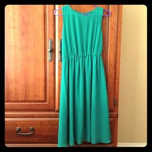 *TRADED* Green chiffon dress