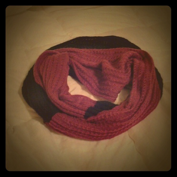 SOLD Cozy infinity scarf