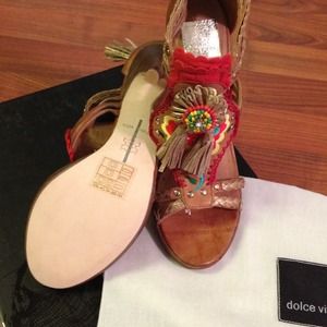 Dolce Vita Shoes - NEW Dolce Vita - 7 Leather Cauzzie Strappy Sandals Dolce Vita Shoes - NEW Dolce Vita - 7 Leather Cauzzie Strappy Sandals