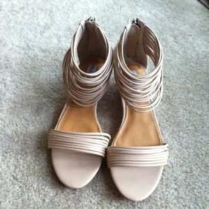 Kelsi Dagger Nude Wedge Sandles, Camellia