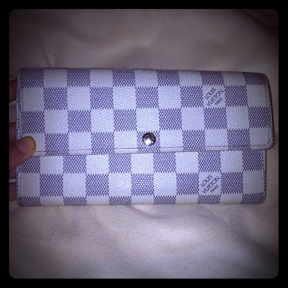 Louis Vuitton Damier Azur Sarah Wallet