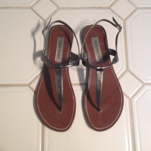 Steve Madden Shoes - Reserved! Steve madden flip flops