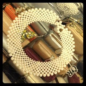 Vintage pearl collar necklace.