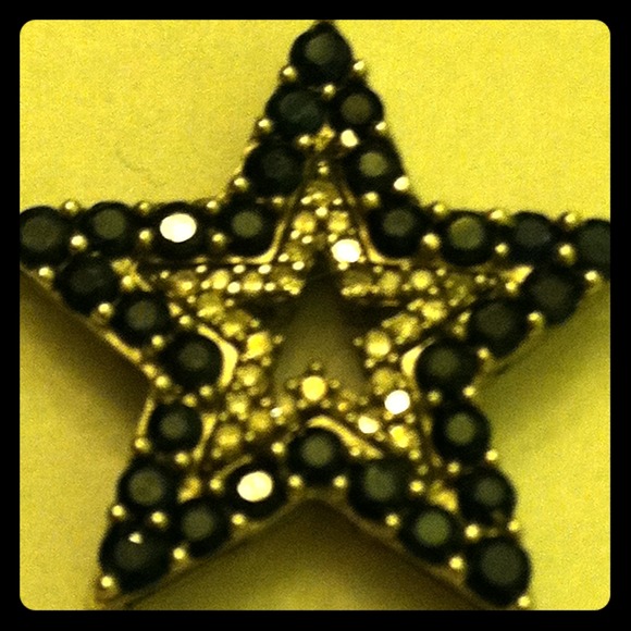 Jewelry - 10K White Gold -Two star pendant