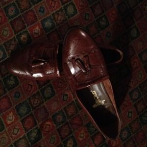 RESERVED  9M Hunt Club Loafers